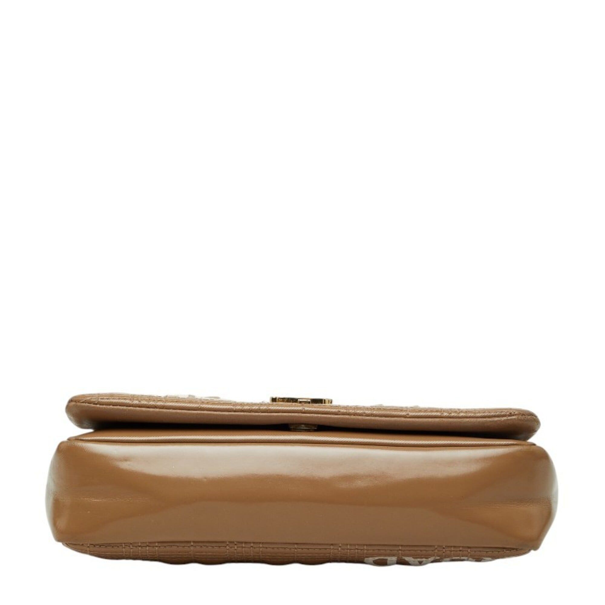 Burberry Burberry TB Small Laura Quilted Chain Shoulder Bag, Beige Leather, Women's. Size ONE SIZE - 3 Thumbnail