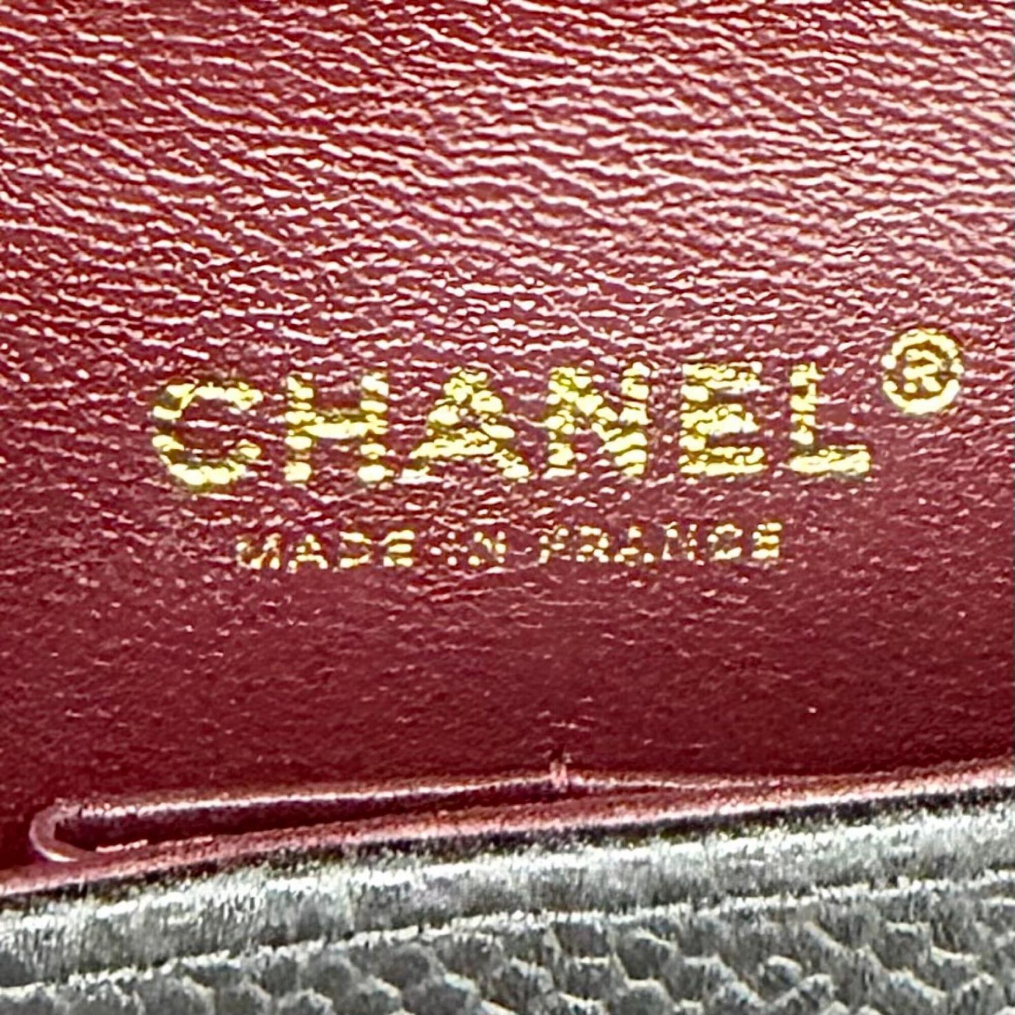 Chanel CHANEL A01112 Matelassé 25 Caviar Skin Shoulder Bag with Random Serial Number, Black Gold Hardware, Made in France, Women's, Dust Bag. Size ONE SIZE - 11 Thumbnail