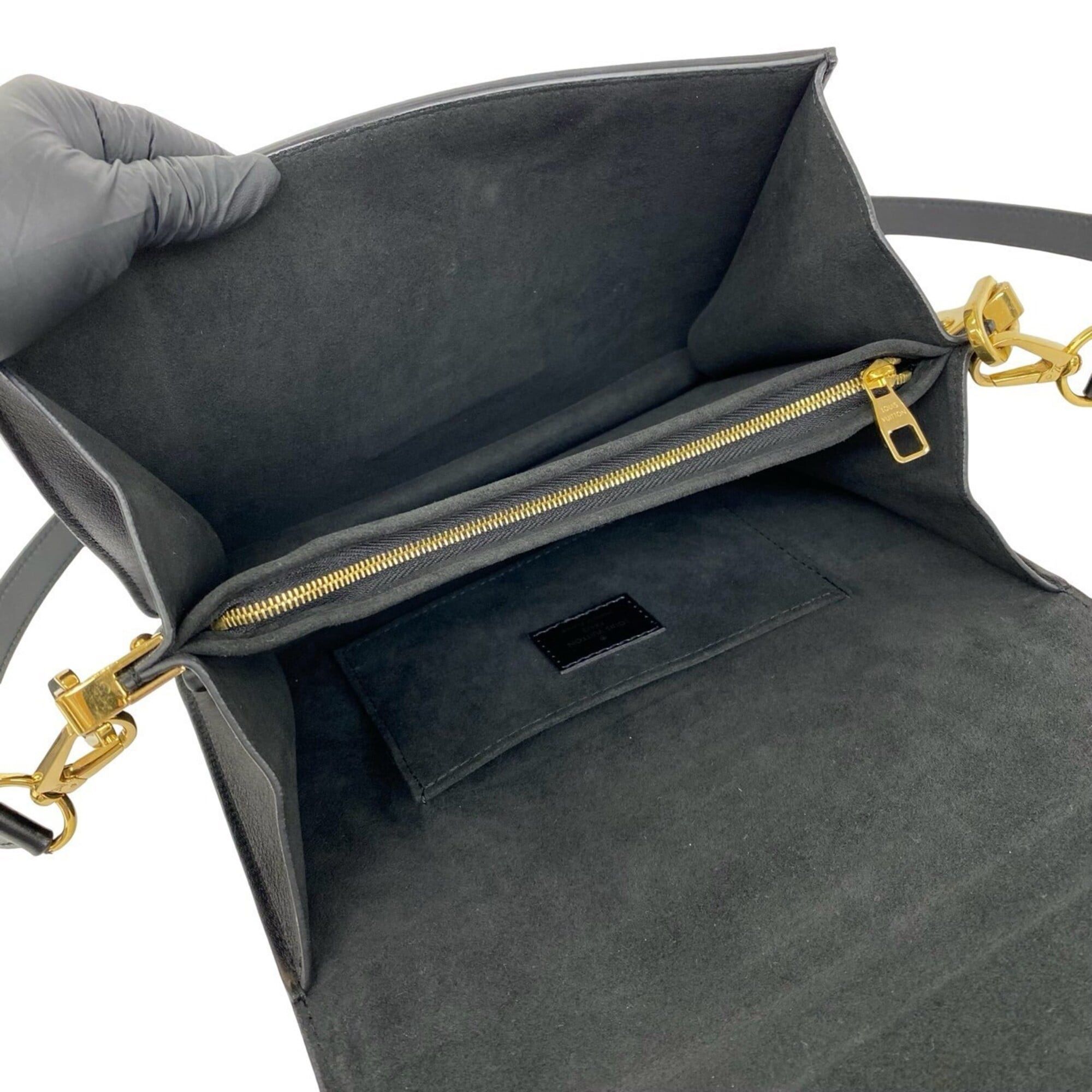 Louis Vuitton LOUIS VUITTON Dauphine MM Logo Hardware Leather Shoulder Bag Pouch Black 35794 Size ONE SIZE - 9 Thumbnail