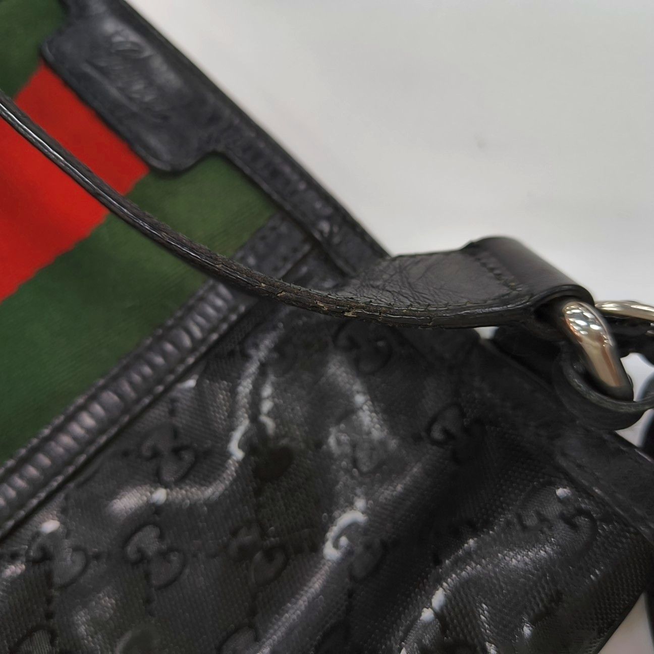 Gucci Gucci GG Coated Canvas Web Stripe Crossbody Bag Size ONE SIZE - 16 Thumbnail