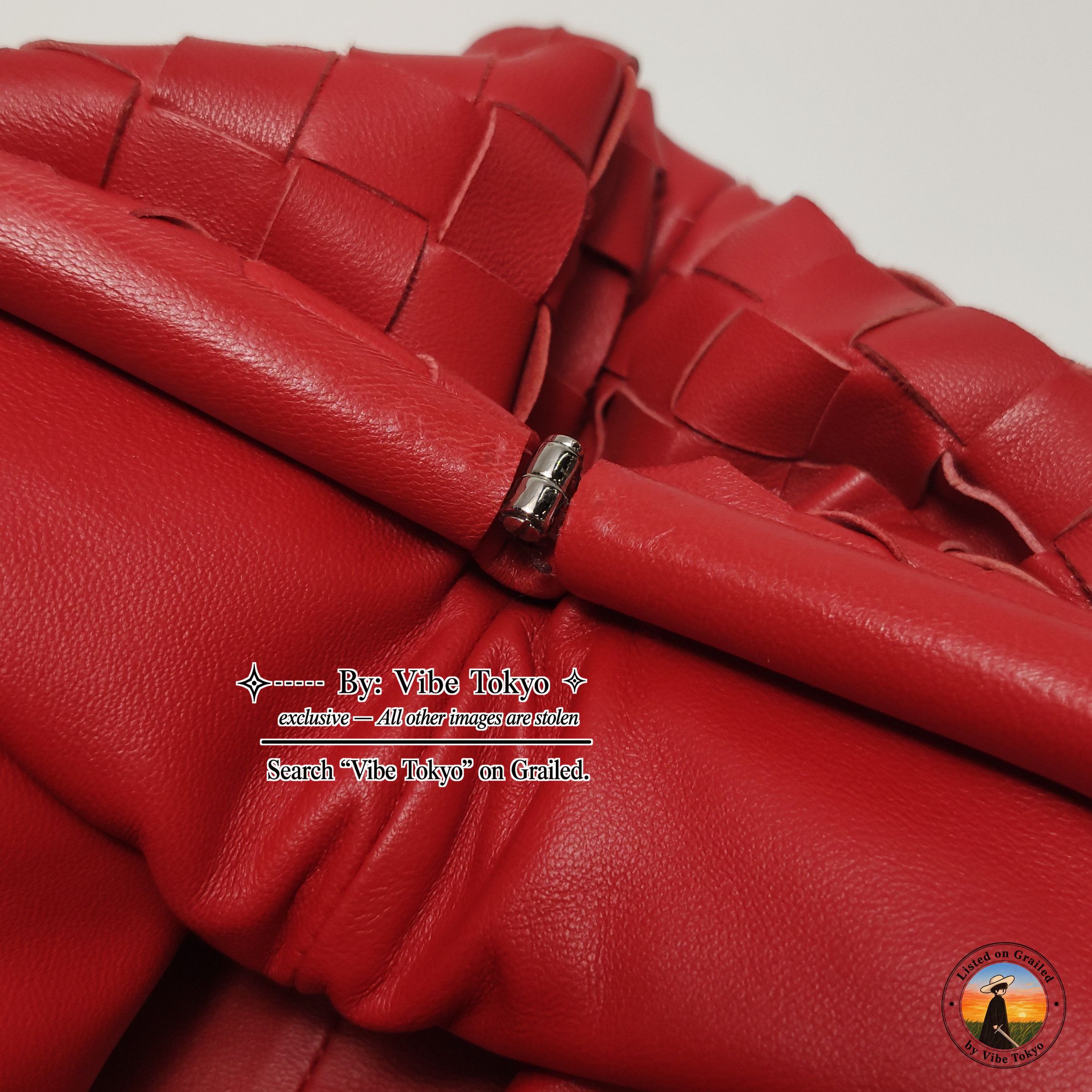 Bottega Veneta Bottega Veneta Red Intrecciato Leather The Pouch Size ONE SIZE - 5 Thumbnail