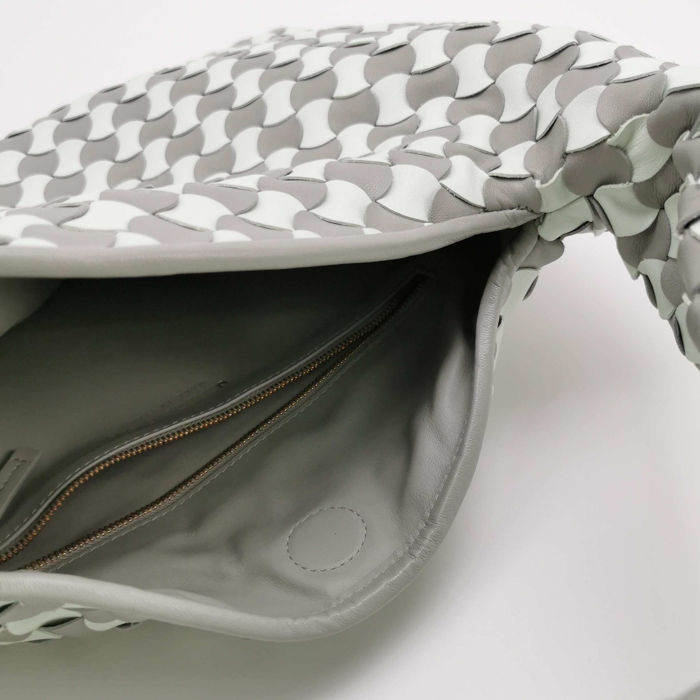 Bottega Veneta Bottega Veneta Intrecciato Leather Hop Handle Bag Size ONE SIZE - 7 Thumbnail