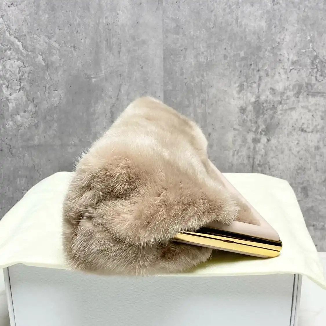 Fendi FENDI First Small light pinksheepskin shoulder bag Size ONE SIZE - 7 Thumbnail
