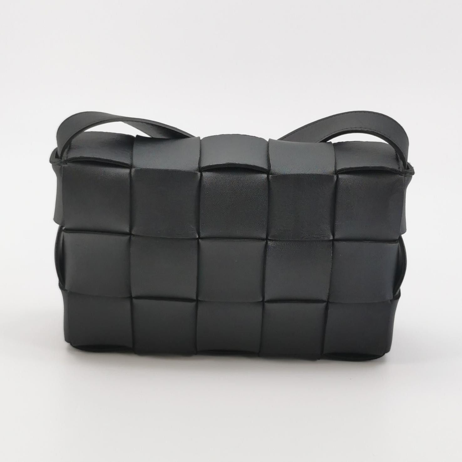 Bottega Veneta Bottega Veneta Cassette Intreccio Leather Shoulder Bag Size ONE SIZE - 5 Thumbnail