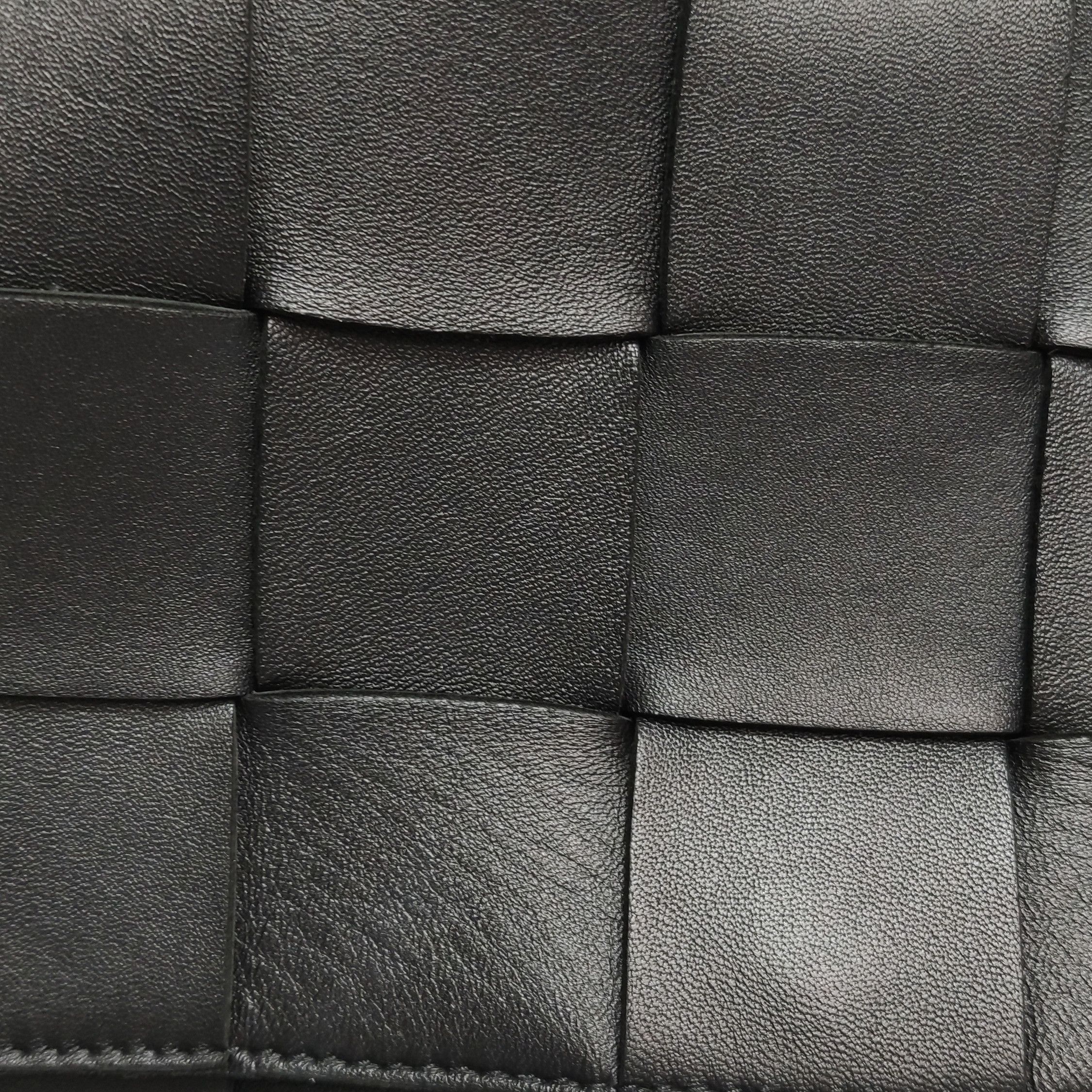 Bottega Veneta Bottega Veneta Cassette Intreccio Leather Shoulder Bag Size ONE SIZE - 14 Thumbnail