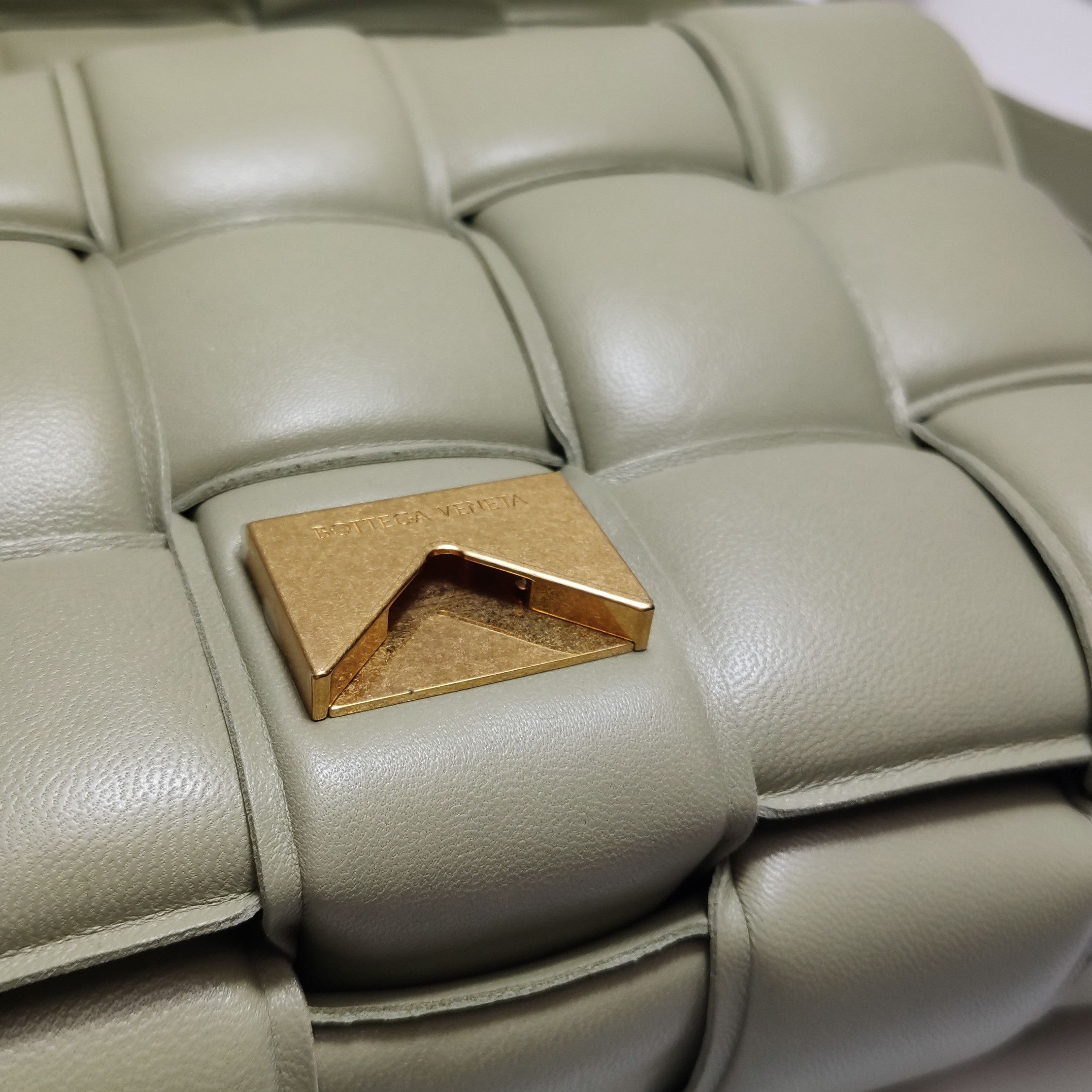 Bottega Veneta Bottega Veneta Cassette Intreccio Leather Crossbody Bag Size ONE SIZE - 11 Thumbnail