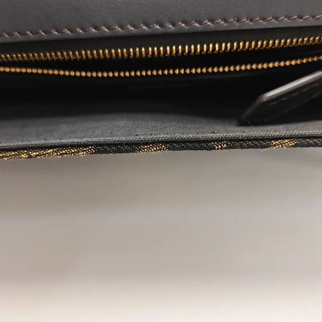 Fendi FENDI Baguette Medium color-block fabric doubleF shoulder bag clutch handbag gol Size ONE SIZE - 11 Thumbnail