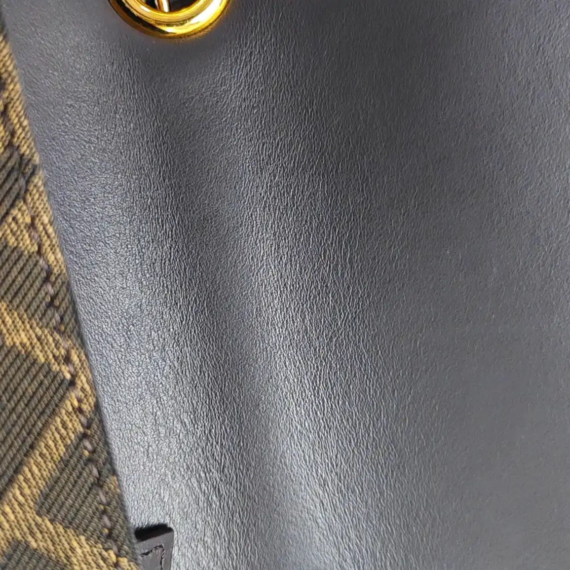 Fendi FENDI Baguette Medium color-block fabric doubleF shoulder bag clutch handbag gol Size ONE SIZE - 9 Thumbnail