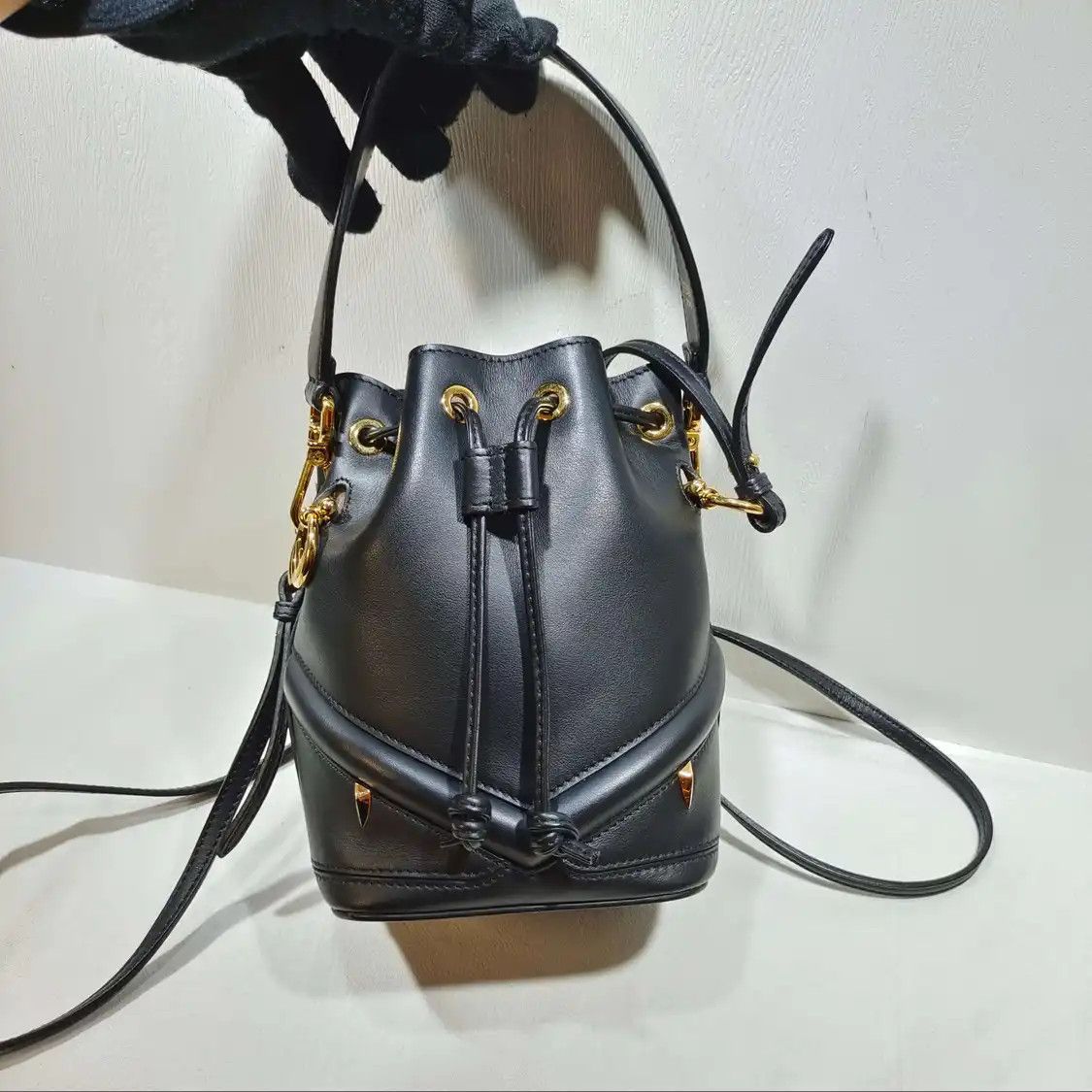 Fendi FENDI Mon Tresor mini black cowhide leather stud Bag Bugs handbag Size ONE SIZE - 2 Thumbnail