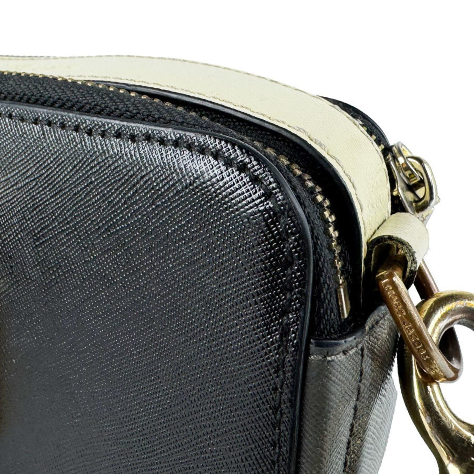 Marc Jacobs Marc Jacobs Snapshot Shoulder Bag, Coated Canvas, Black, Ivory, Gray, Women's, z10929 Size ONE SIZE - 6 Thumbnail