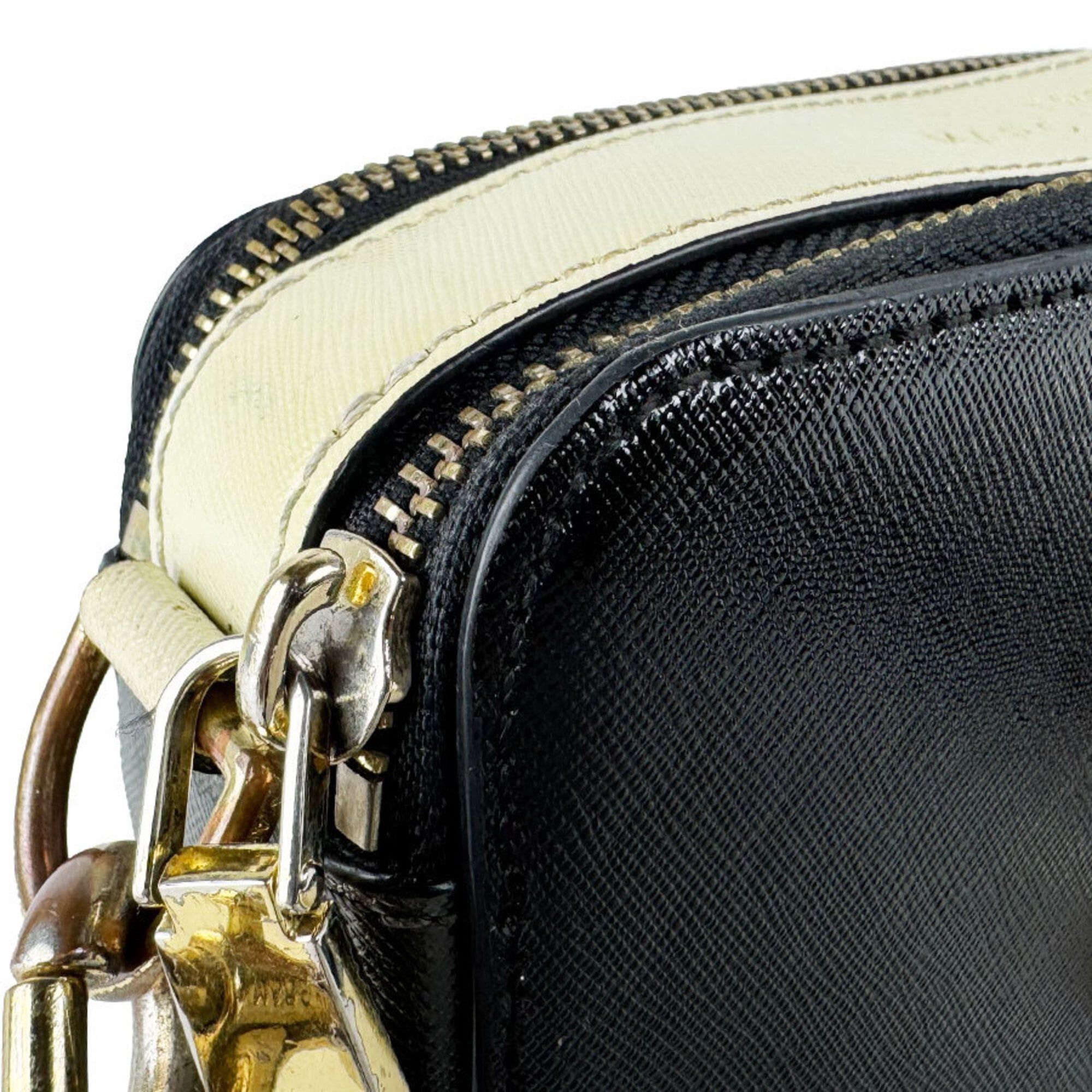 Marc Jacobs Marc Jacobs Snapshot Shoulder Bag, Coated Canvas, Black, Ivory, Gray, Women's, z10929 Size ONE SIZE - 7 Thumbnail