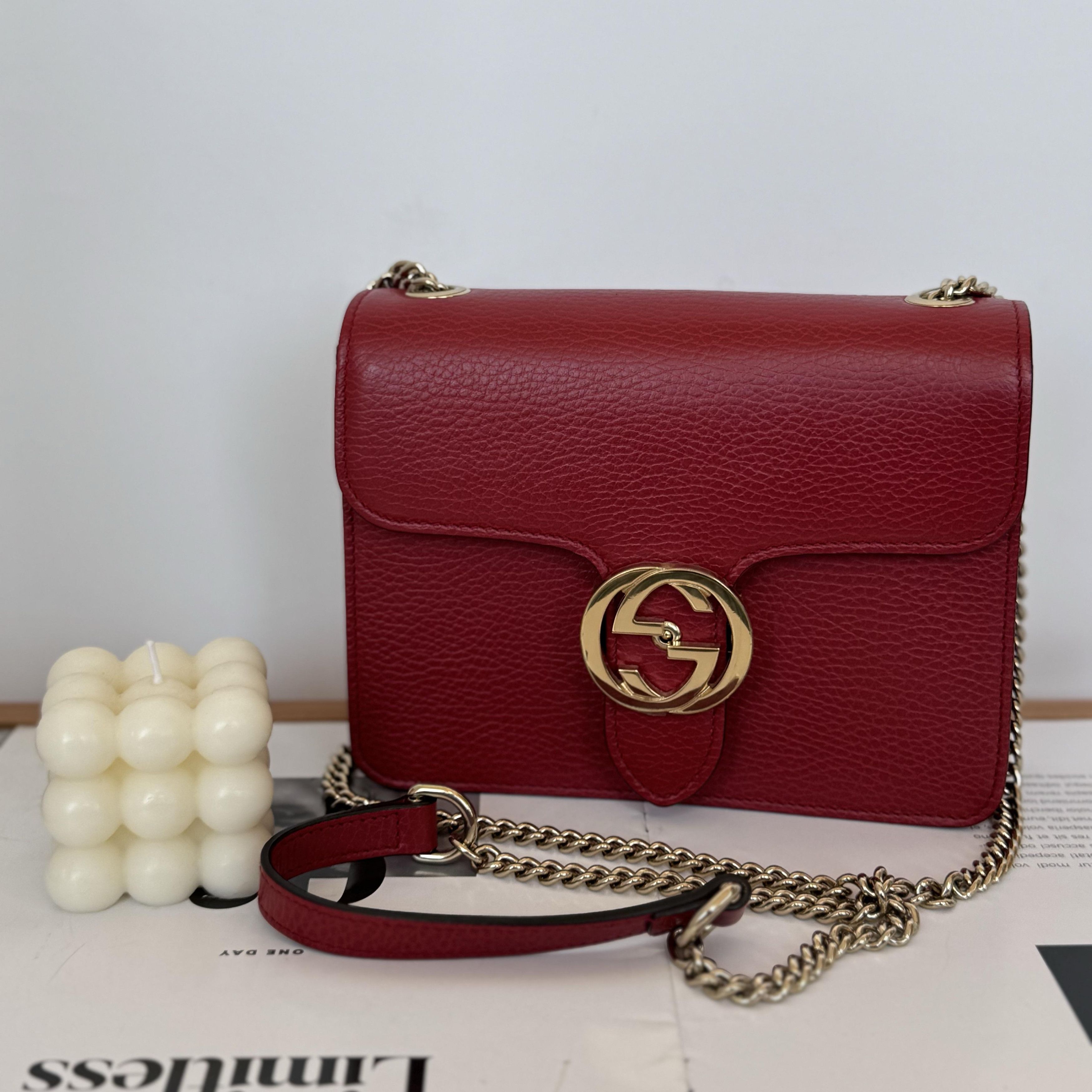 Gucci Gucci Interlocking G Red Leather Shoulder Bag Size ONE SIZE - 8 Thumbnail