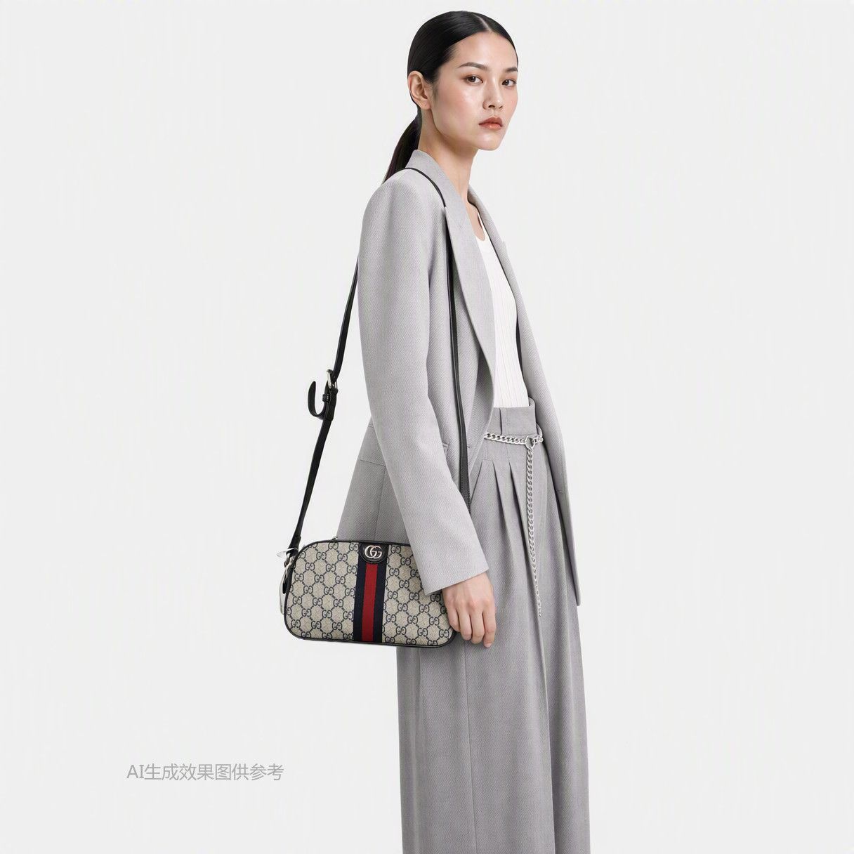 Gucci Gucci Ophidia GG Monogram Camera Bag Size ONE SIZE - 2 Thumbnail