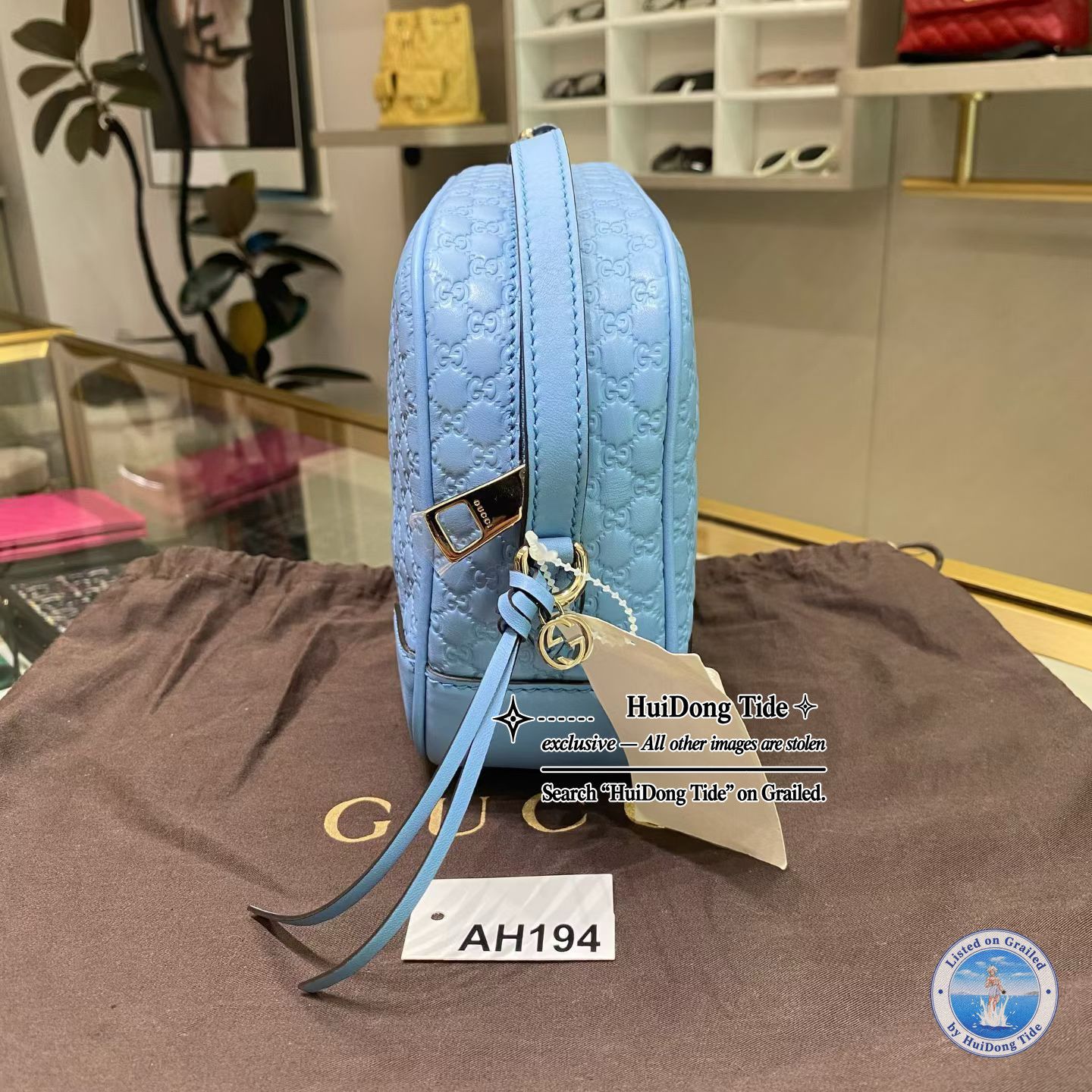 Gucci Gucci Bree Blue Leather Monogram Camera Bag ONE SIZE Size ONE SIZE - 4 Thumbnail