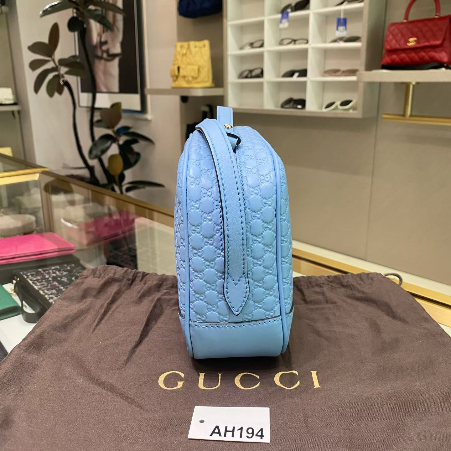 Gucci Gucci Bree Blue Leather Monogram Camera Bag ONE SIZE Size ONE SIZE - 5 Thumbnail