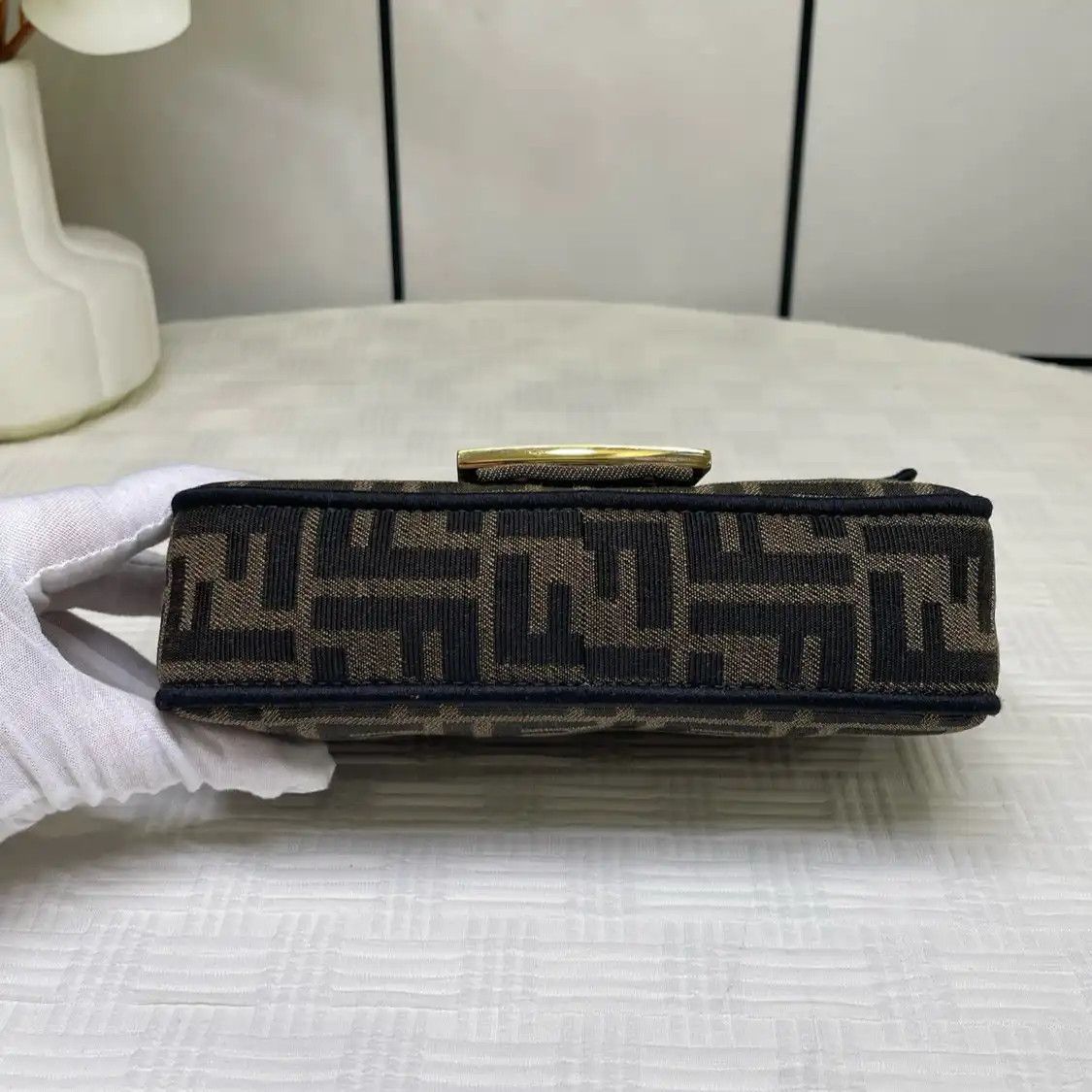 Fendi FENDI Baguette mini brown fabric doubleF jacquard baguette bag crossbody bag gol Size ONE SIZE - 6 Thumbnail