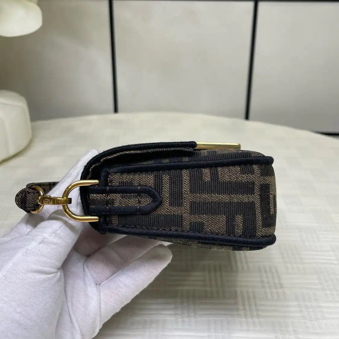 Fendi FENDI Baguette mini brown fabric doubleF jacquard baguette bag crossbody bag gol Size ONE SIZE - 5 Thumbnail