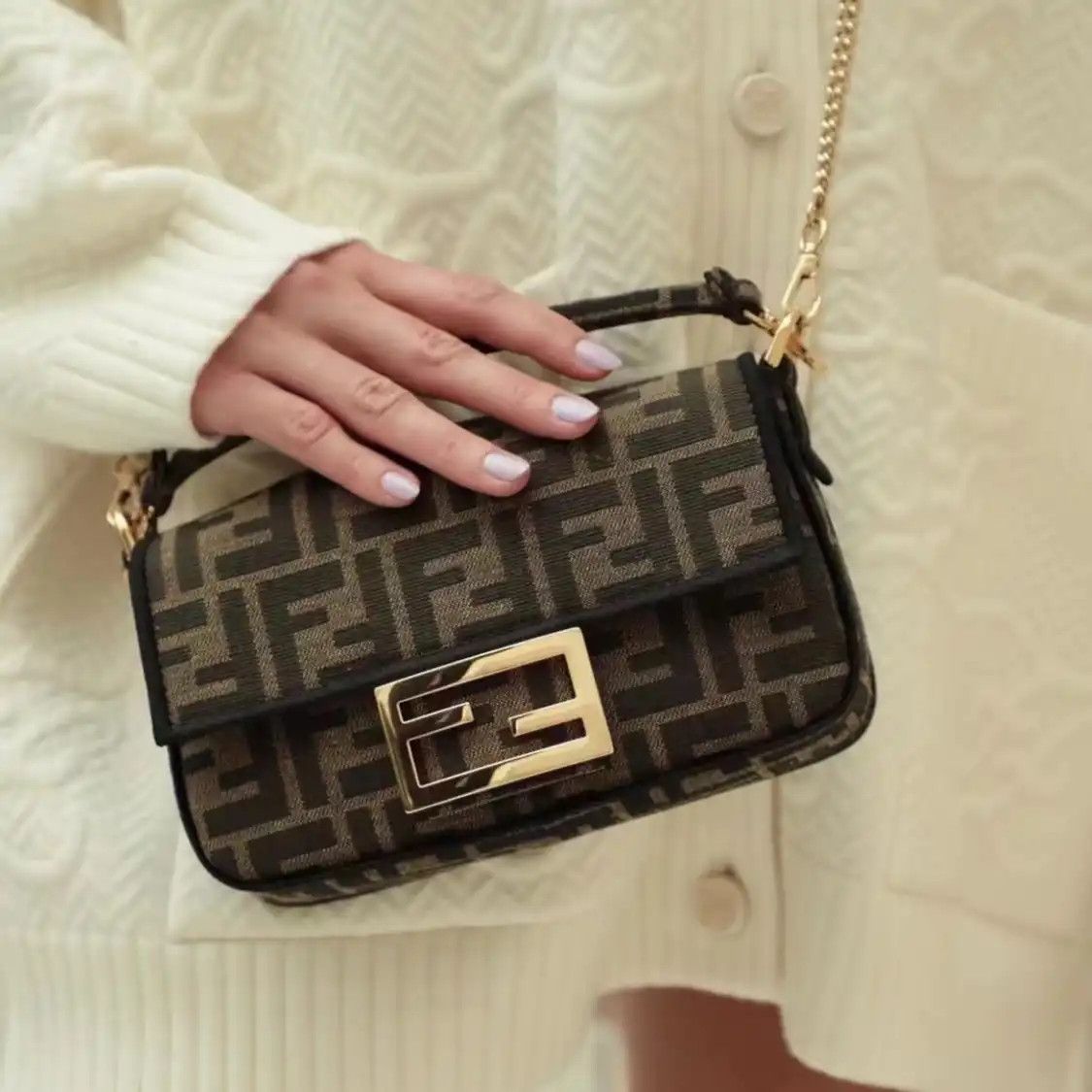 Fendi FENDI Baguette mini brown fabric doubleF jacquard baguette bag crossbody bag gol Size ONE SIZE - 2 Thumbnail
