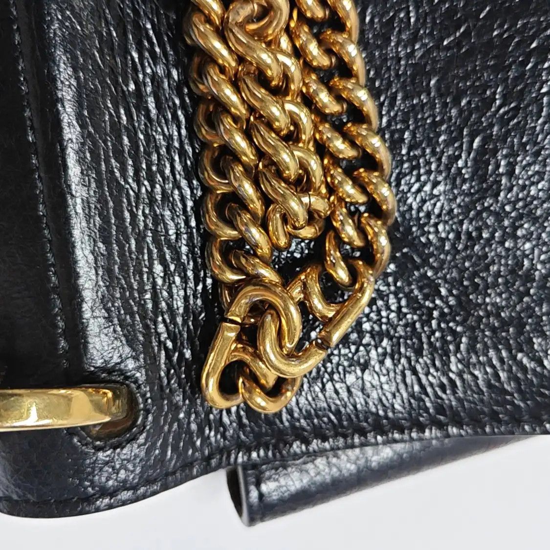 Fendi FENDI Kan U Small black sheepskin shoulder bag crossbody bag gold hardware detac Size ONE SIZE - 17 Thumbnail