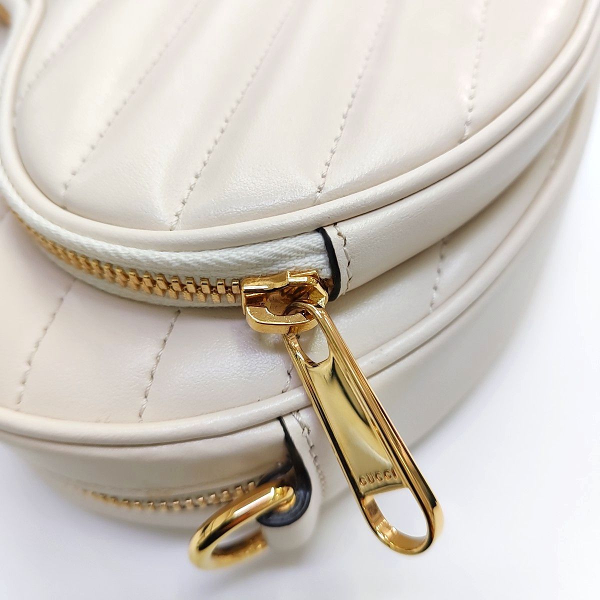 Gucci Gucci GG Marmont Heart Quilted Shoulder Bag Size ONE SIZE - 11 Thumbnail
