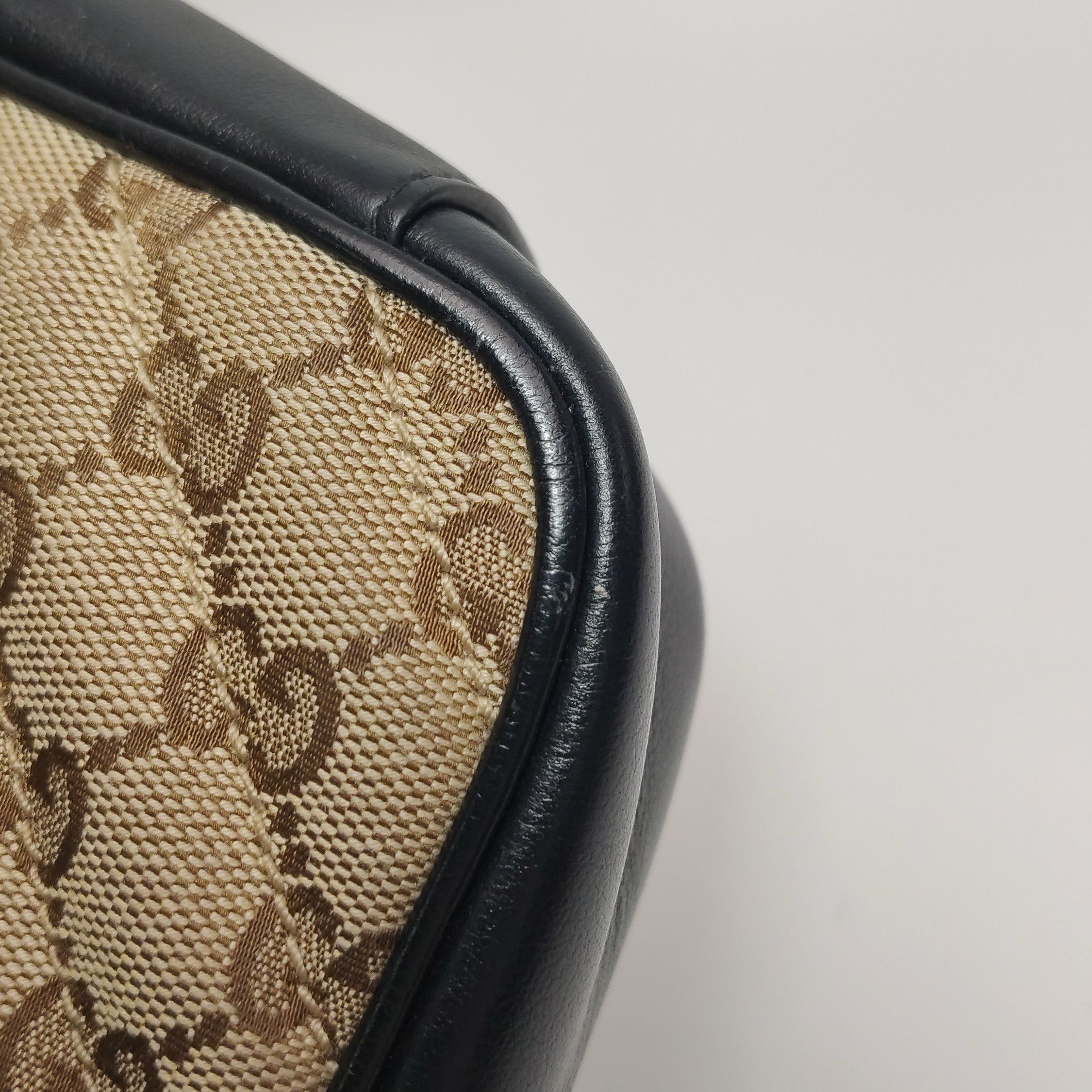 Gucci Gucci GG Marmont Quilted Shoulder Bag Brown Size ONE SIZE - 10 Thumbnail
