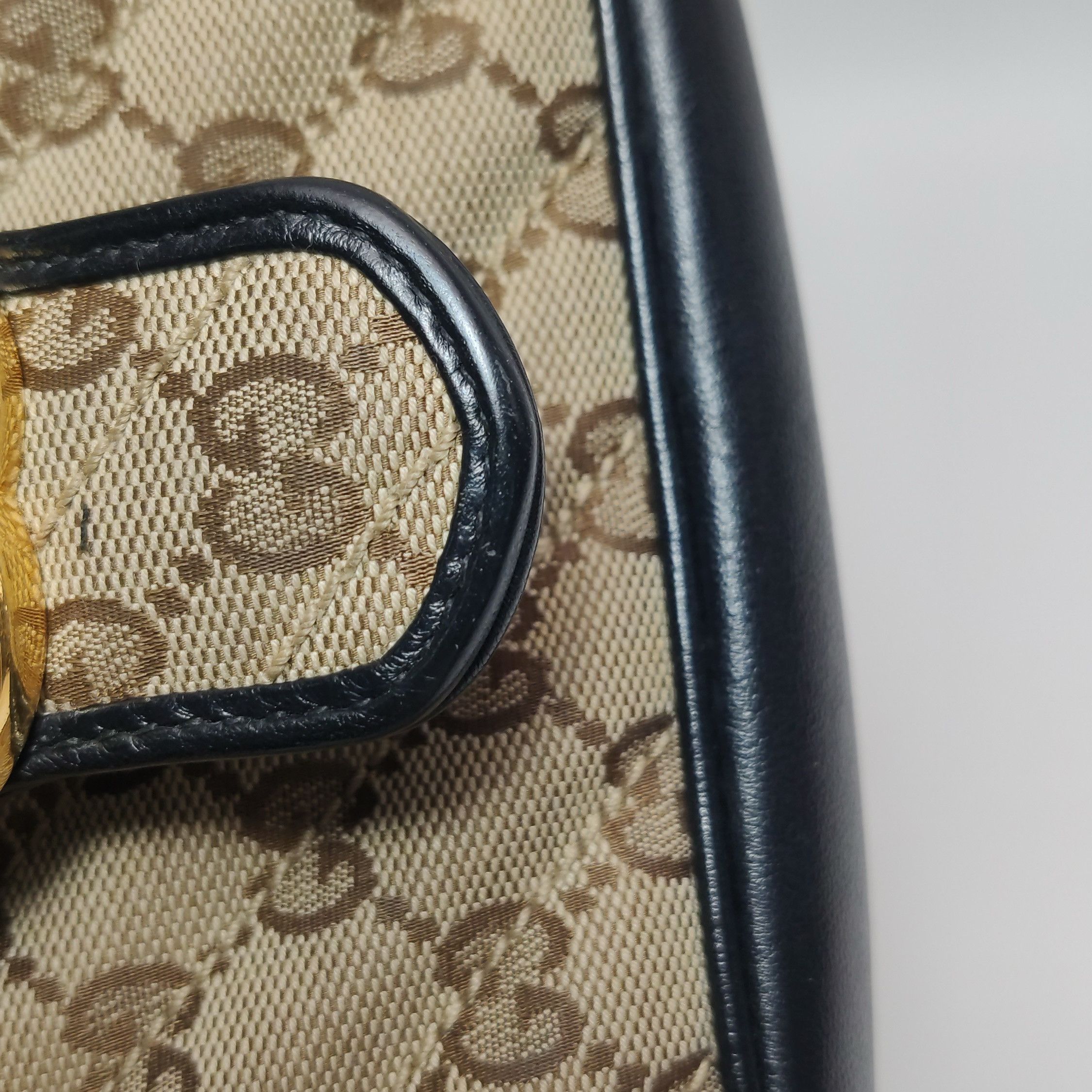 Gucci Gucci GG Marmont Quilted Shoulder Bag Brown Size ONE SIZE - 9 Thumbnail