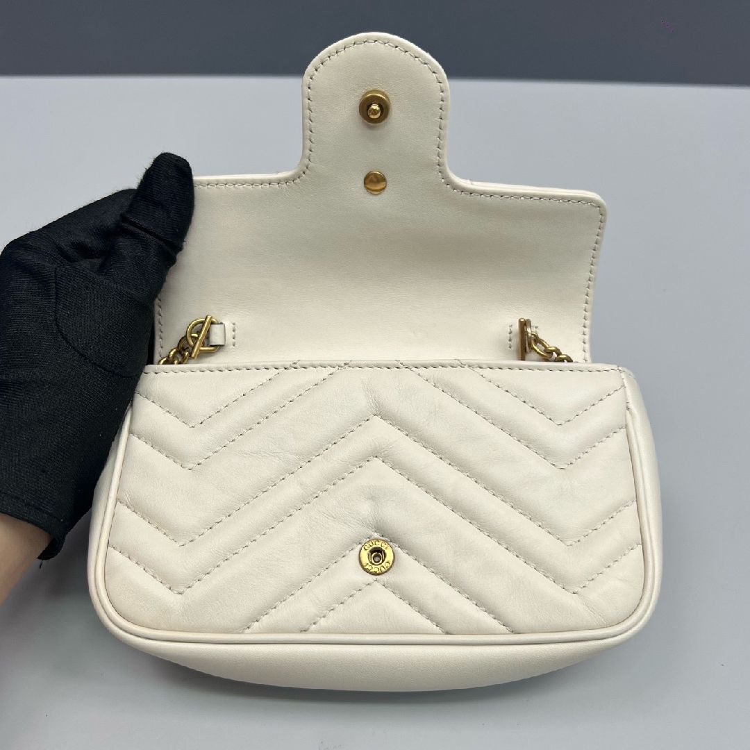 Gucci Gucci GG Marmont Mini Chevron Leather Chain Bag Size ONE SIZE - 9 Thumbnail