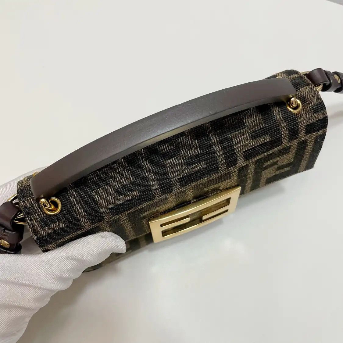 Fendi FENDI Baguette brown canvas doubleF monogram crossbody bag Size ONE SIZE - 5 Thumbnail