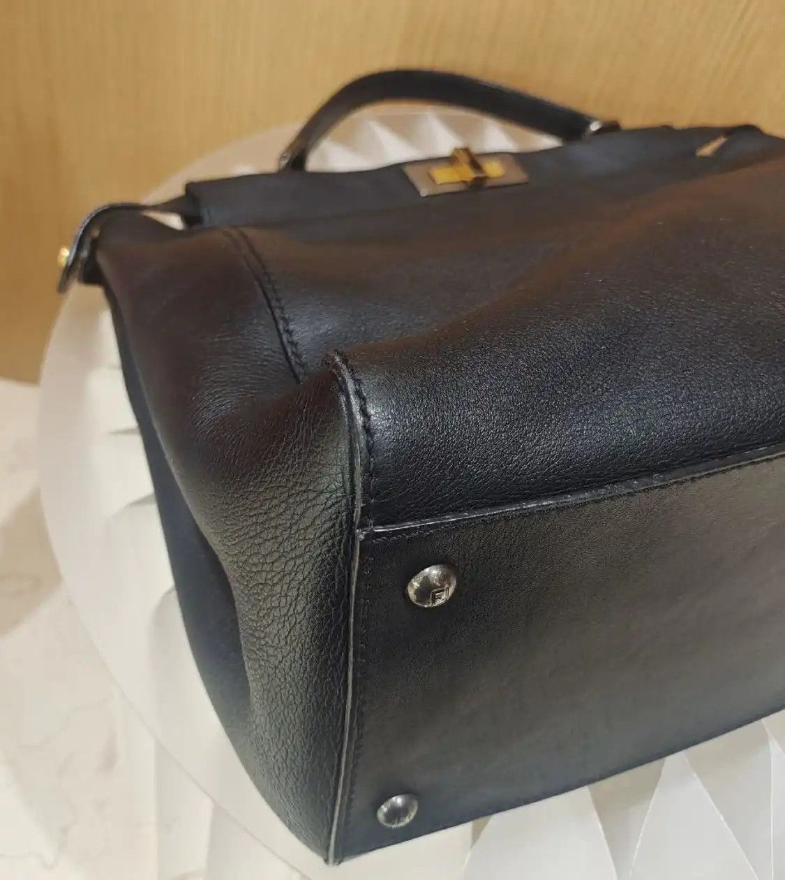 Fendi FENDI Peekaboo Large black cowhide leather shoulder bag Size ONE SIZE - 6 Thumbnail