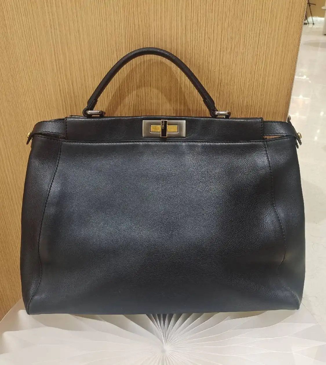 Fendi FENDI Peekaboo Large black cowhide leather shoulder bag Size ONE SIZE - 3 Thumbnail