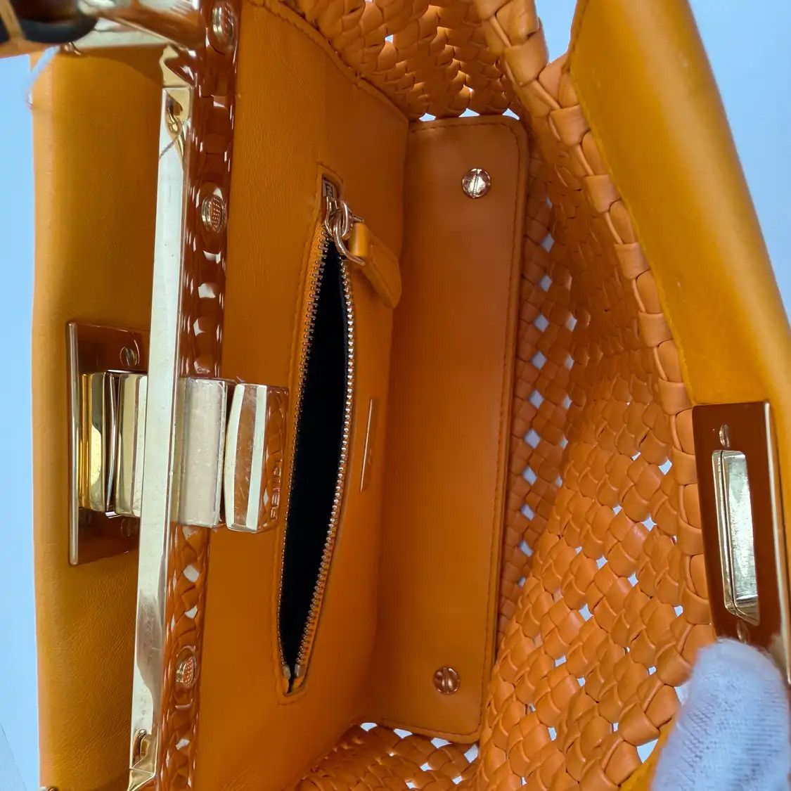 Fendi FENDI Peekaboo mini orange sheepskin woven handbag gold hardware Size ONE SIZE - 7 Thumbnail