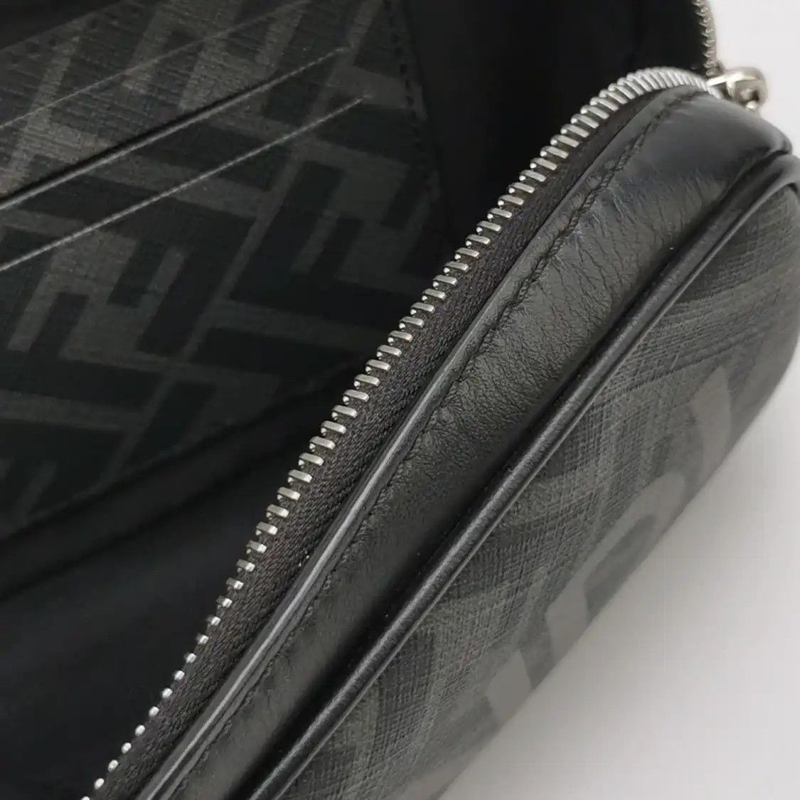 Fendi FENDI camera bag grey coated canvas doubleF print crossbody bag silver hardware Size ONE SIZE - 5 Thumbnail