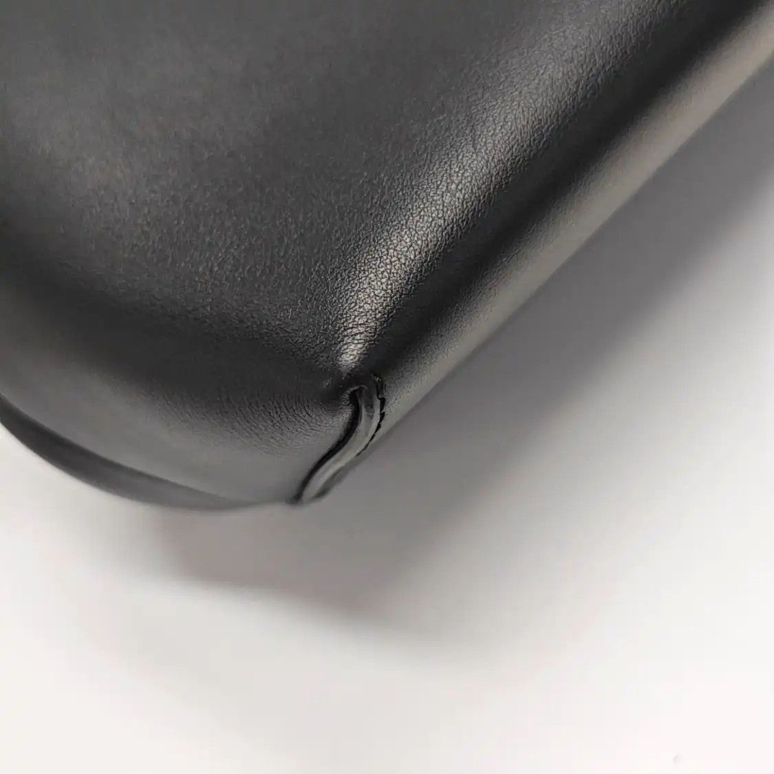 Fendi FENDI By The Way Medium black cowhide leather crossbody bag handbag shoulder bag Size ONE SIZE - 11 Thumbnail