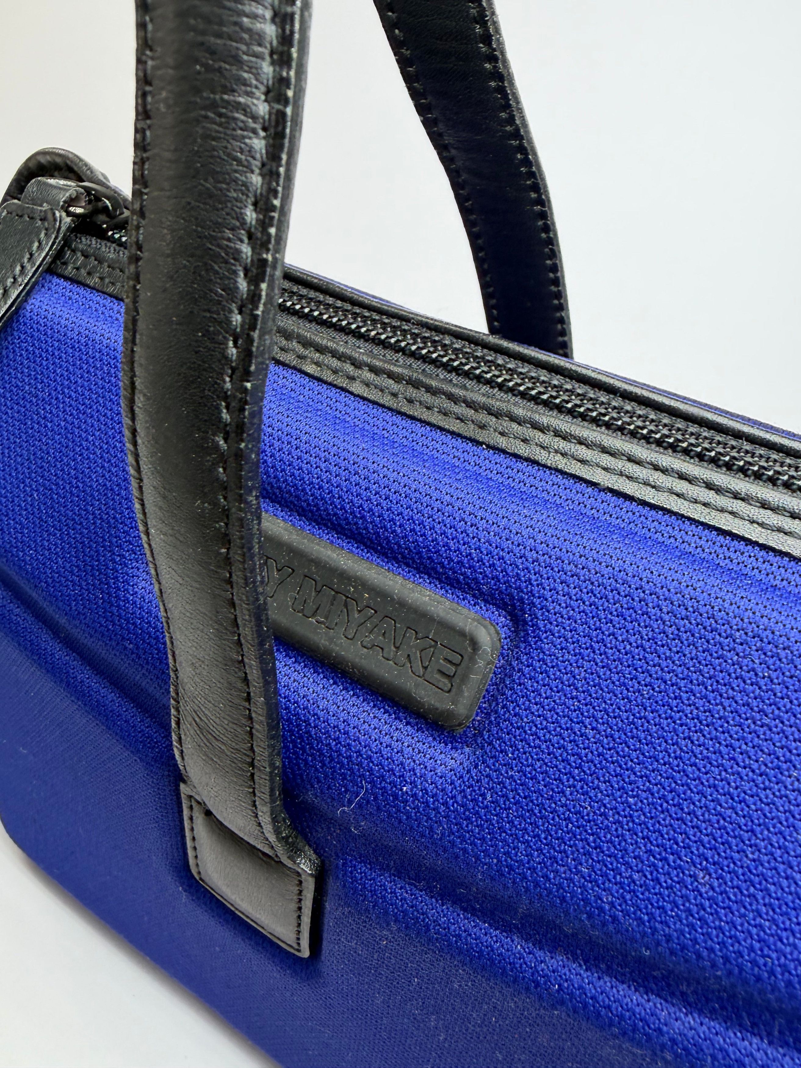 Issey Miyake Vintage Pleats Please Structured Top-Handle Bag Bright Blue Size ONE SIZE - 5 Thumbnail