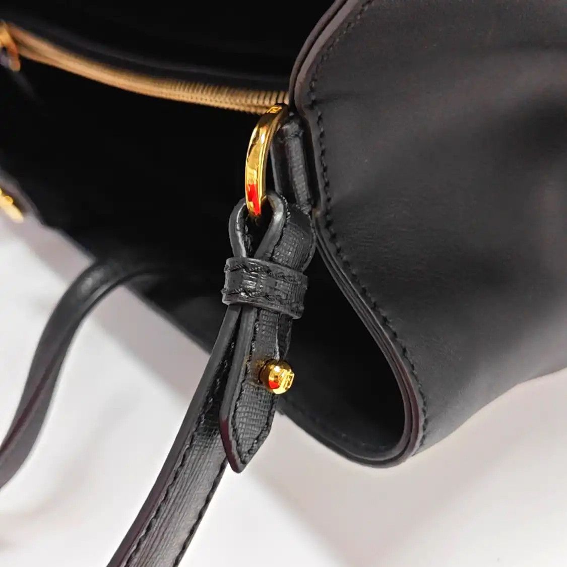 Fendi FENDI 2 Jours Medium black cowhide leather shoulder bag handbag gold hardware de Size ONE SIZE - 15 Thumbnail
