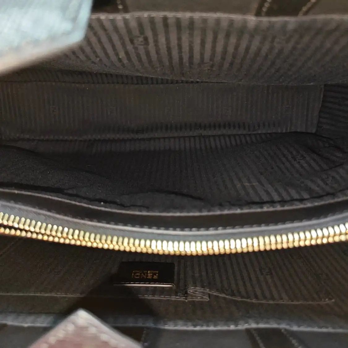 Fendi FENDI 2 Jours Medium black cowhide leather shoulder bag handbag gold hardware de Size ONE SIZE - 7 Thumbnail