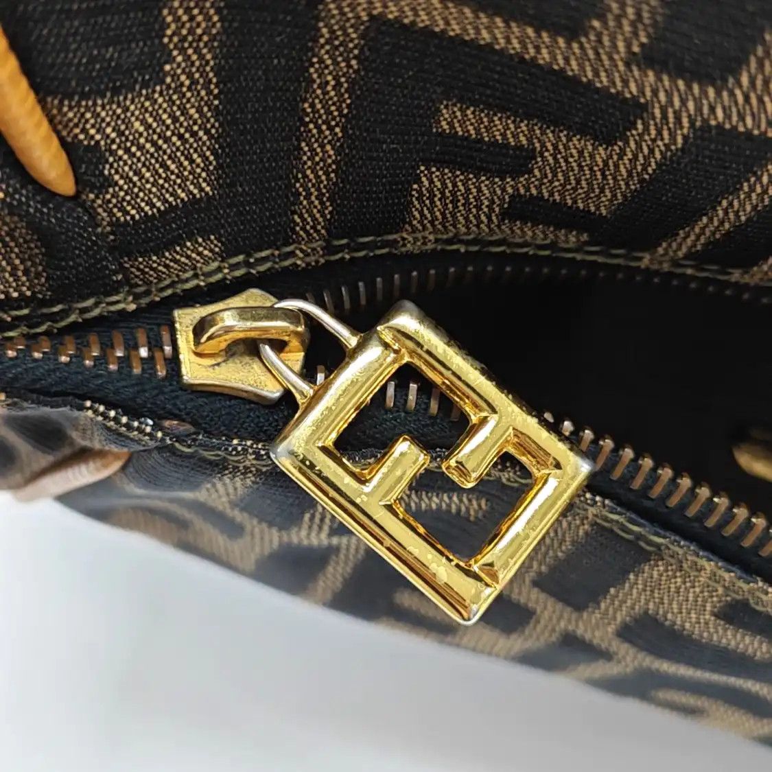 Fendi FENDI brown canvas doubleF handbag gold hardware Size ONE SIZE - 10 Thumbnail