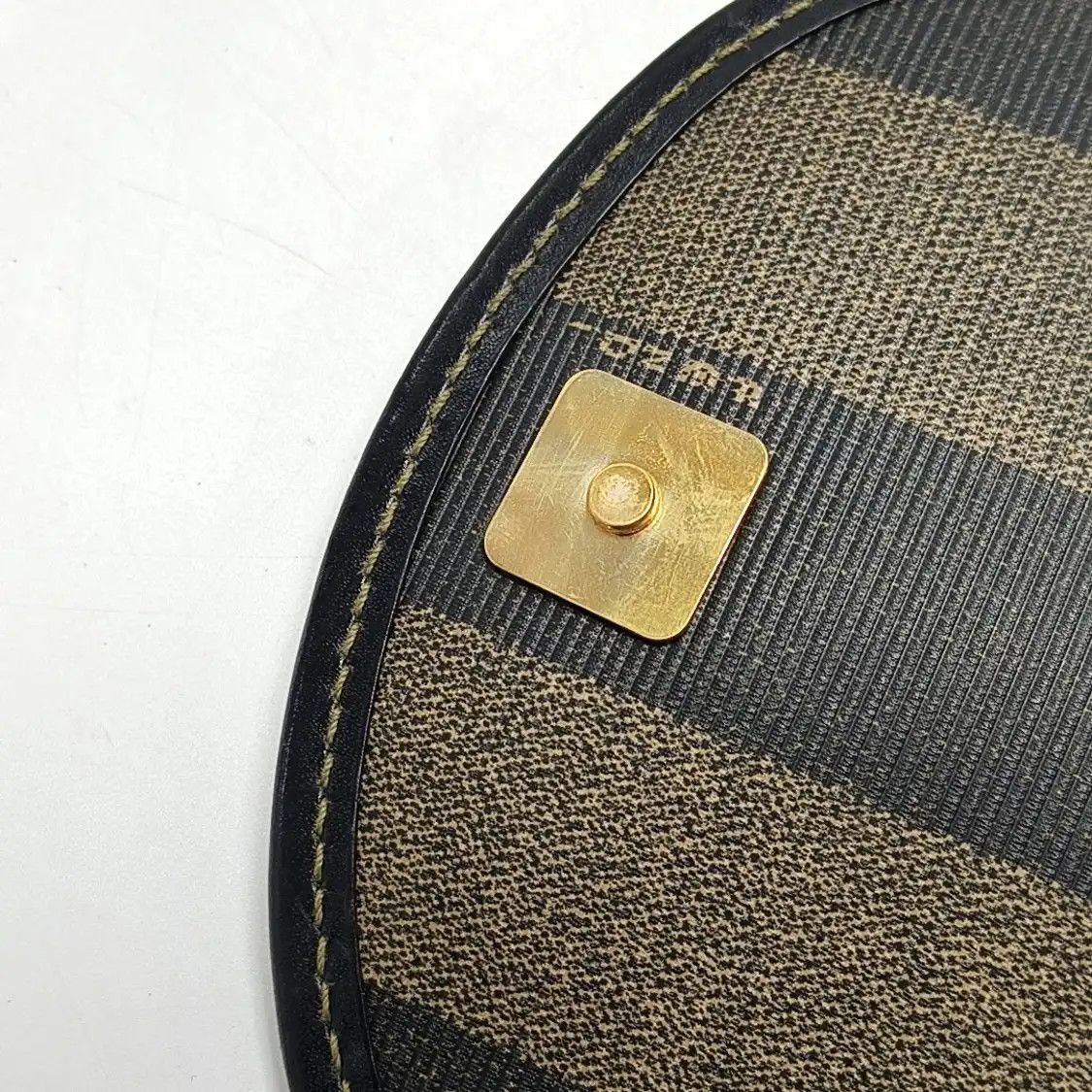 Fendi FENDI Pequin color-block coated canvas backpack gold hardware Size ONE SIZE - 6 Thumbnail