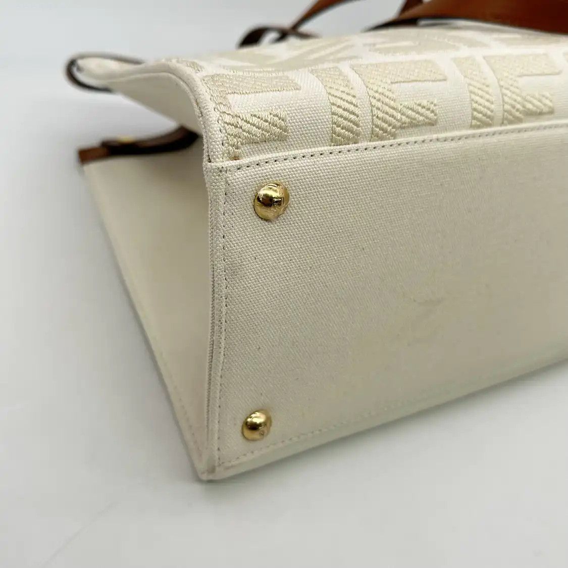 Fendi FENDI Peekaboo Medium white canvas handbag Size ONE SIZE - 7 Thumbnail