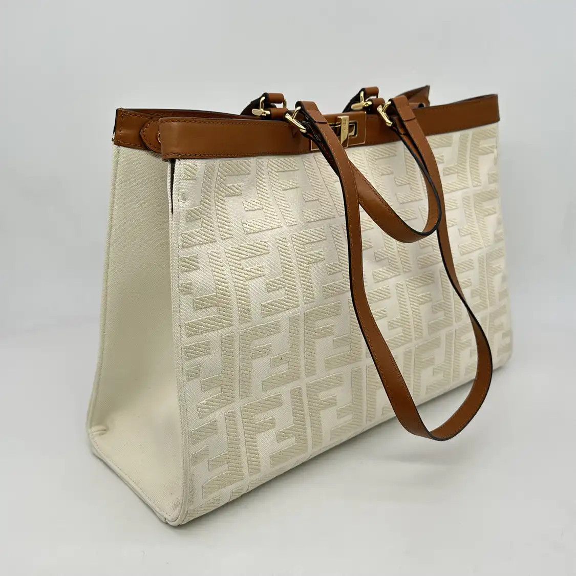 Fendi FENDI Peekaboo Medium white canvas handbag Size ONE SIZE - 4 Thumbnail
