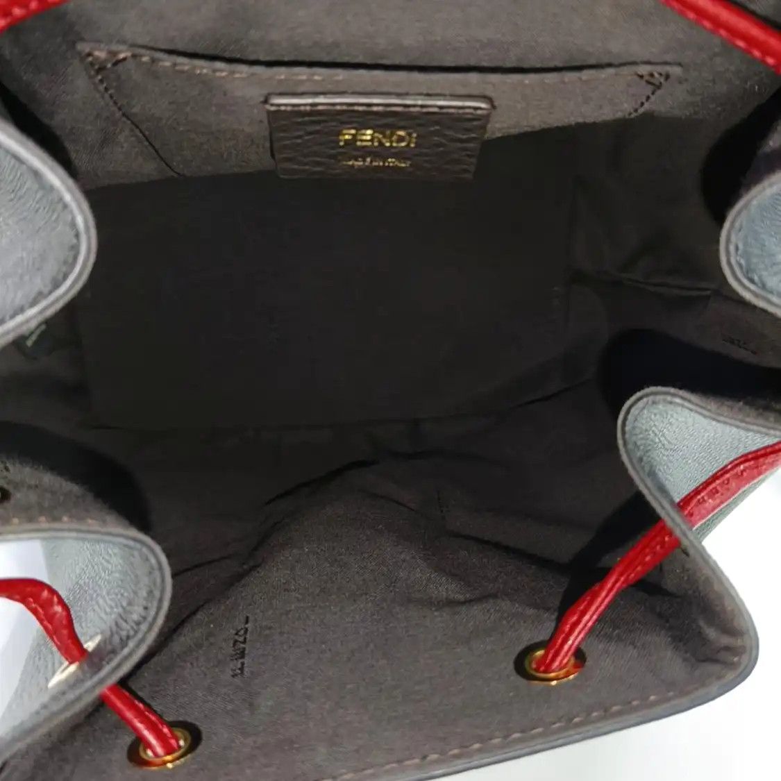 Fendi FENDI black cowhide leather doubleF backpack gold hardware Size ONE SIZE - 6 Thumbnail