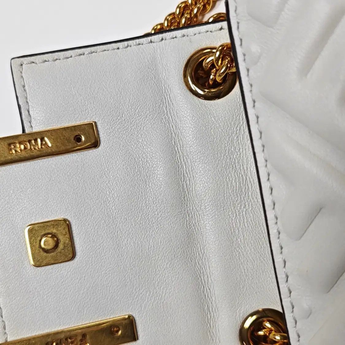 Fendi FENDI Baguette white sheepskin monogram shoulder bag crossbody bag gold hardware Size ONE SIZE - 9 Thumbnail