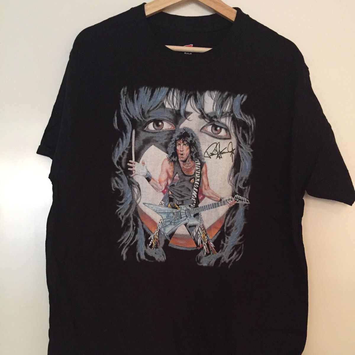 Bleach Goods Kiss Ringo Star T-shirt | Grailed