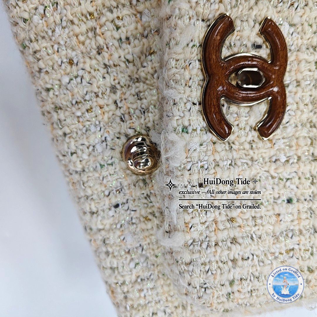 Chanel Chanel Tweed Classic Flap Handle Bag ONE SIZE Size ONE SIZE - 10 Thumbnail
