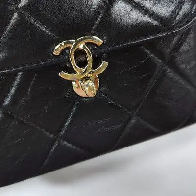 Chanel CHANEL mini black cowhide leather quilted shoulder bag handbag crossbody bag gol Size ONE SIZE - 9 Thumbnail