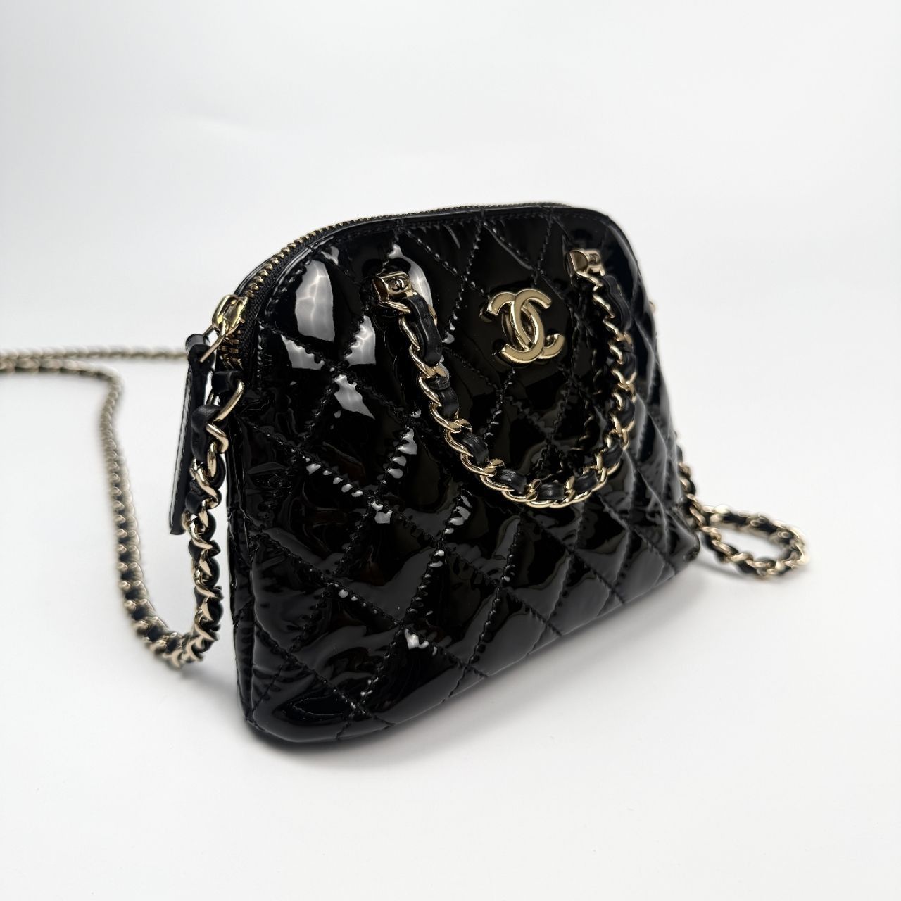 Chanel CHANEL Quilted Patent Leather Dome Bag Size ONE SIZE Size ONE SIZE - 3 Thumbnail