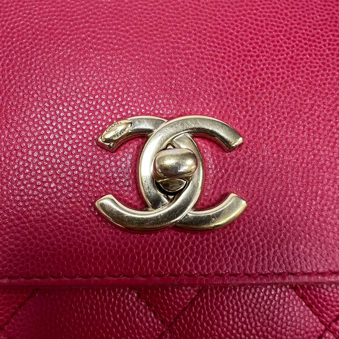 Chanel CHANEL BUSINESS AFFINITY Medium red pebbled cowhide leather quilted shoulder bag Size ONE SIZE - 9 Thumbnail