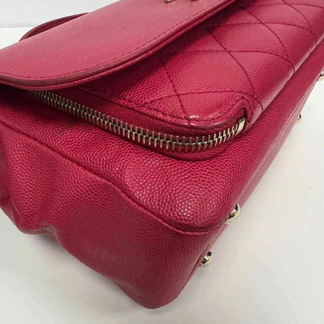 Chanel CHANEL BUSINESS AFFINITY Medium red pebbled cowhide leather quilted shoulder bag Size ONE SIZE - 11 Thumbnail