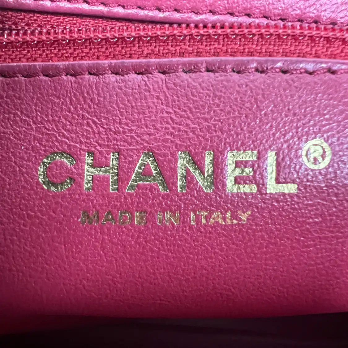 Chanel CHANEL BUSINESS AFFINITY Medium red pebbled cowhide leather quilted shoulder bag Size ONE SIZE - 10 Thumbnail