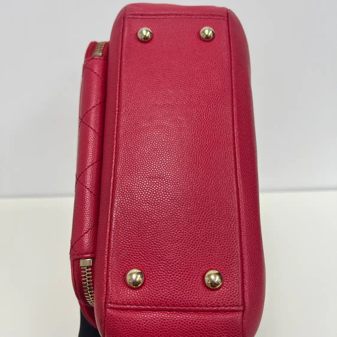 Chanel CHANEL BUSINESS AFFINITY Medium red pebbled cowhide leather quilted shoulder bag Size ONE SIZE - 6 Thumbnail
